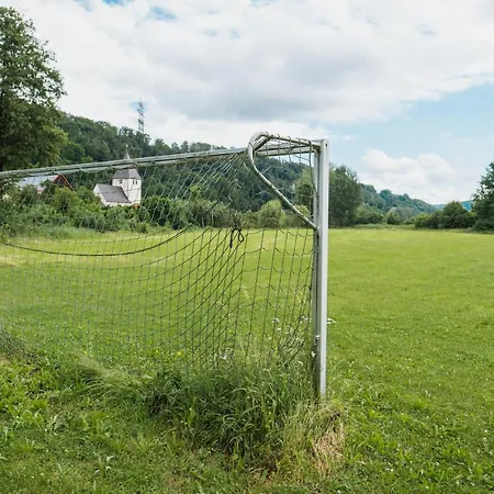 Gehobenes Ambiente In Historischer Appartamento